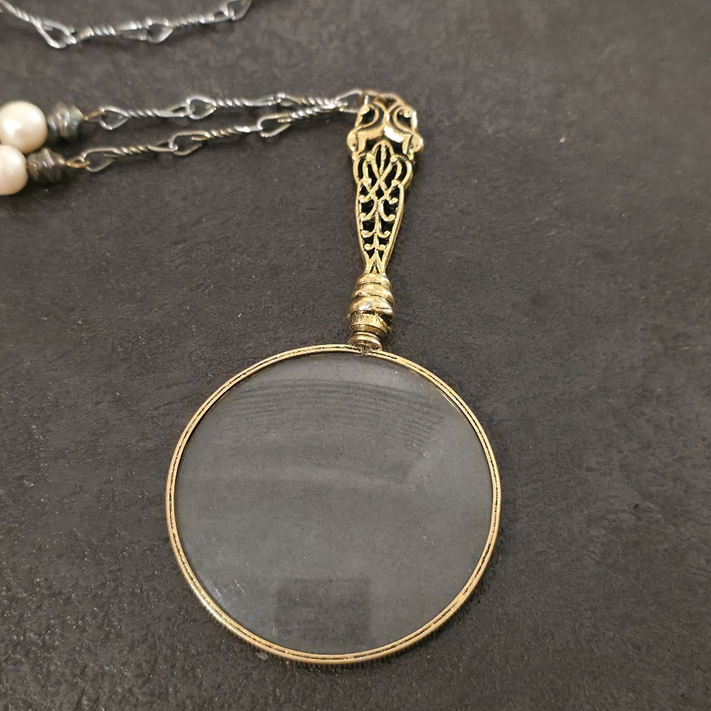 Vintage Magnifying Pendant Necklace Mid-Century Revival - Picture 3 of 7